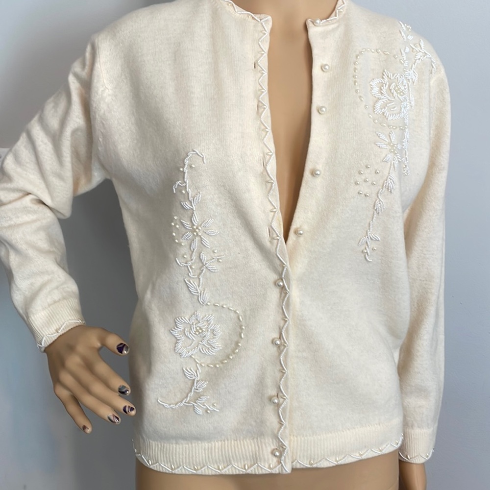 Imperial Vintage Ivory / Cream Sweater